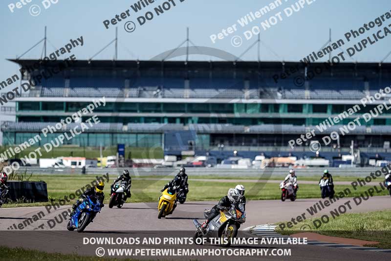 Rockingham no limits trackday;enduro digital images;event digital images;eventdigitalimages;no limits trackdays;peter wileman photography;racing digital images;rockingham raceway northamptonshire;rockingham trackday photographs;trackday digital images;trackday photos